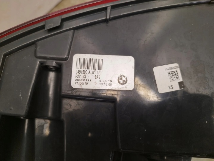 PHARE ARRIÈRE ARRIÈRE CÔTÉ GAUCHE BMW M2 F87 9491593