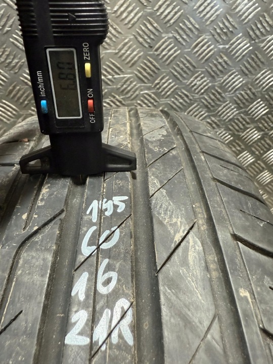 4X PNEU PNEUS ÉTÉ ESTIVALE BRIDGESTONE TURANZA T001 195/60/16 195 60 16