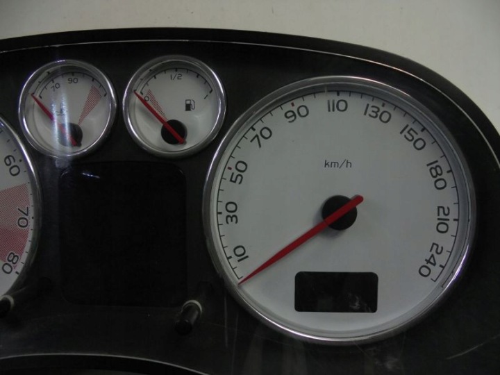 PEUGEOT 307 COMPTEUR TABLEAU DE BORD 2,0B P9655476680 G