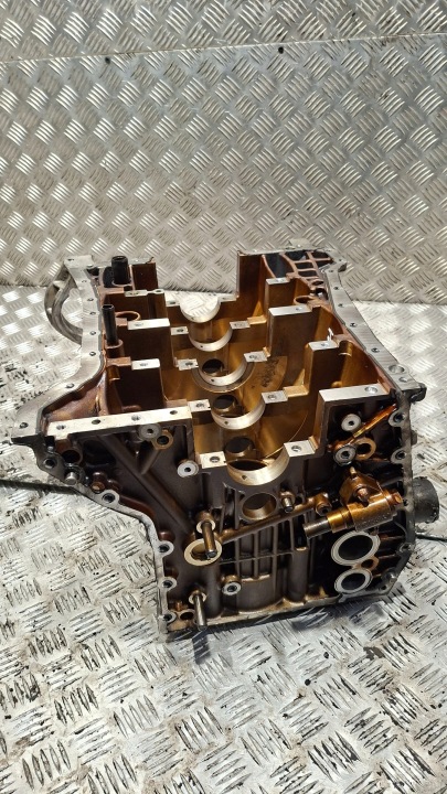 BLOC MOTEUR MERCEDES W203 1.8