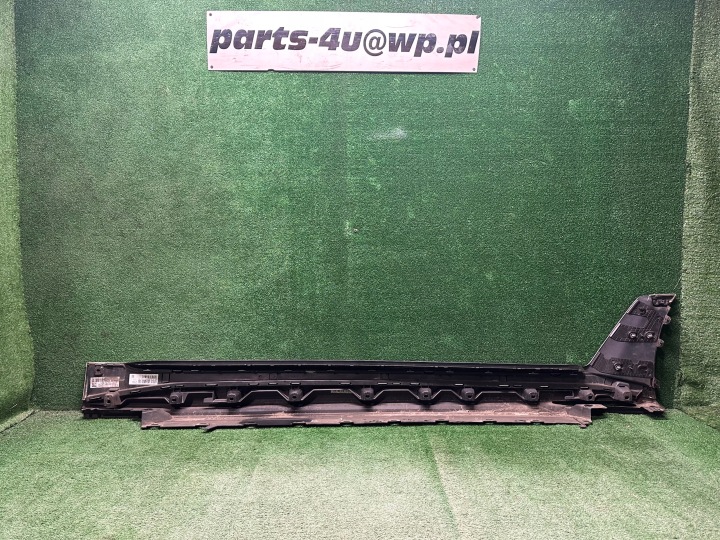 BMW G26 21-25R MOULURE SEUIL GAUCHE