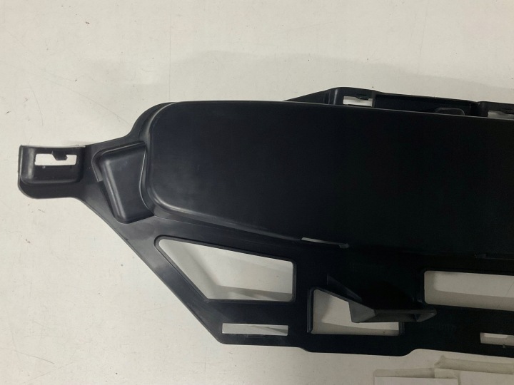 GRILLE PARE-CHOCS AVANT MERCEDES GLE W167 AMG DROITE A1678858803 107.