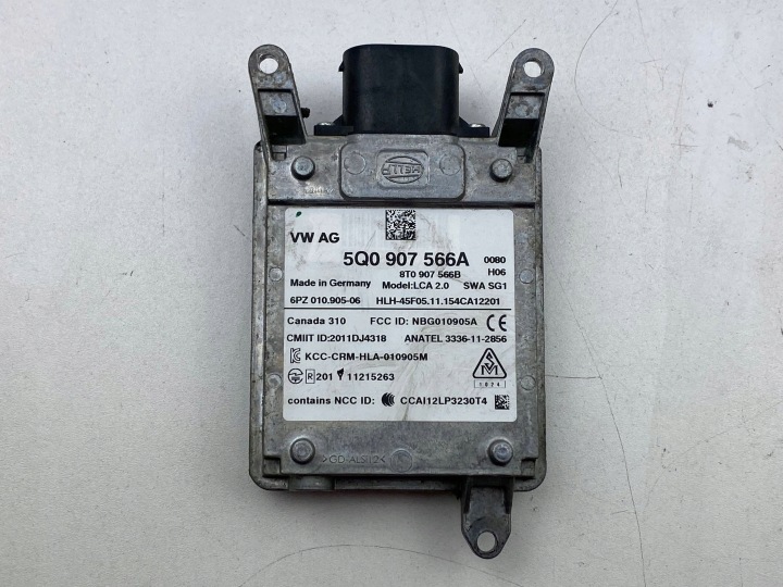 2016 AUDI A3 S3 8V MODULE MORT ZONES 5Q0907566A