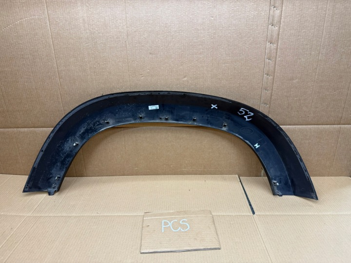 LAND ROVER DEFENDER MOULURE GARDE-BOUE AVANT GAUCHE AVANT L8BM-16A075-AB