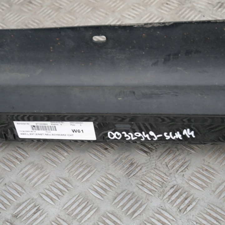BMW 1 E87 REVÊTEMENT SEUIL GAUCHE SCHWARZ II 668