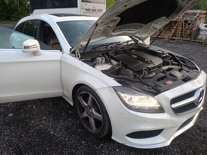 MOTEUR MERCEDES-BENZ OM651911 2,2 KILOMÉTRAGE 120000 PARFAIT