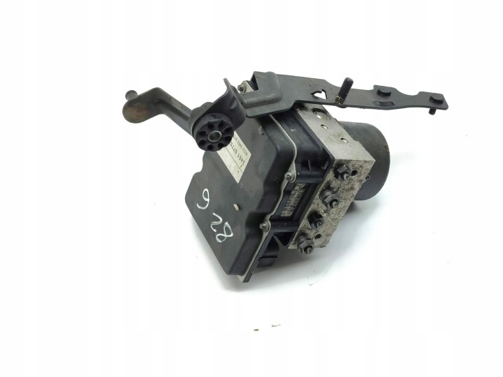 BMW 5 E60 E61 2006 POMPE ABS