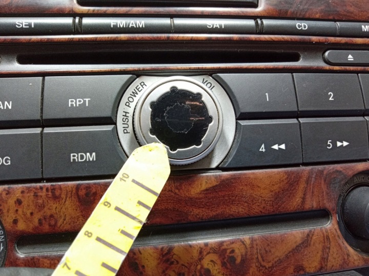 MAZDA CX-7 RADIO CD D'USINE EG2366AR0A