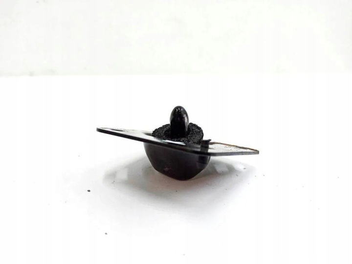 GAUCHE GARNITURE COUVERCLES DE COFFRE PEUGEOT 1007 (KM_) 1905 34317220 1.4L 2007