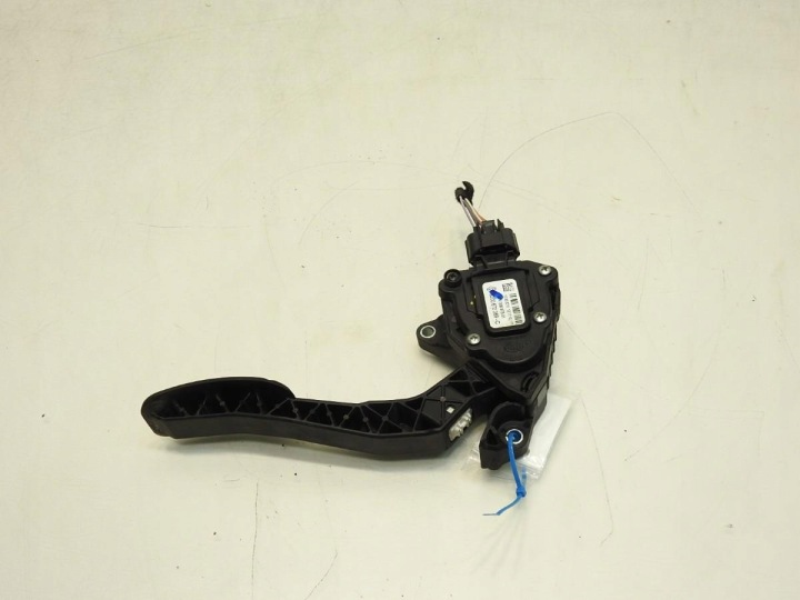 PÉDALE POTENTIOMÈTRE GAZ OPEL MOVANO B 2.3 CDTI 6PV009978-01 8200672369C