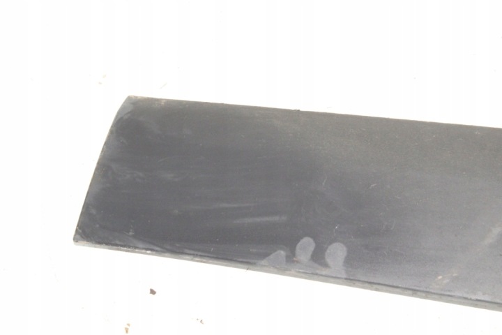 MOULURE AVANT DROITS PORTES LAND ROVER DISCOVERY SPORT (L550)