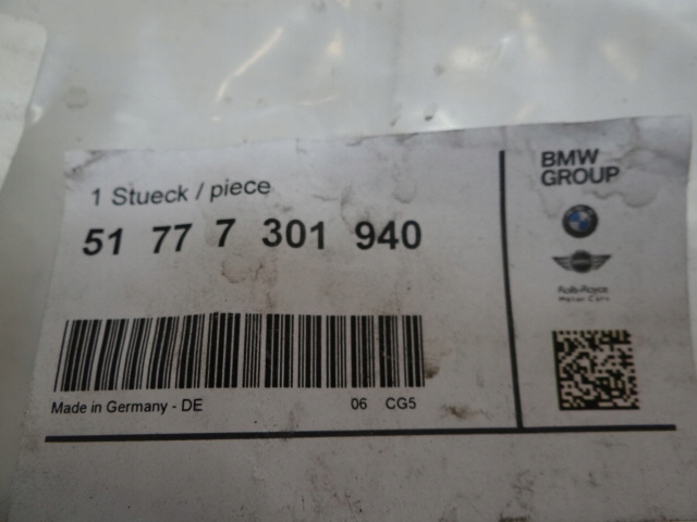 BMW F45 F46 DROITE MOULURE FIXATIONS SEUIL 51777301940