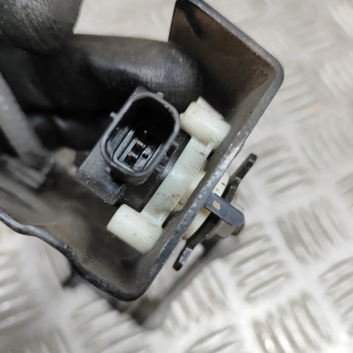 SUZUKI SX4 S-CROSS 18R LIFT FAISCEAU DE CÂBLES FIL CAPTEUR NIVELLEMENT FEUX