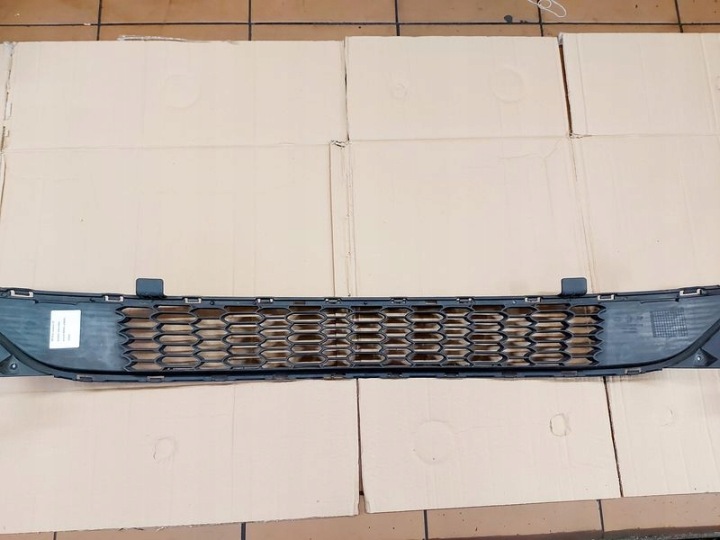 KIA CARENS 4 IV GRILLE PARE-CHOCS AVANT AVANT 86561-A4000