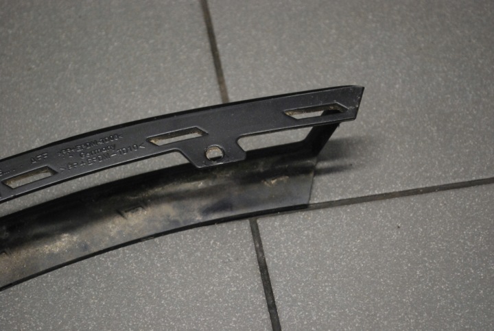 CHÂSSIS INDICATEUR DROIT AVANT PASSAT B6 3C0807718C