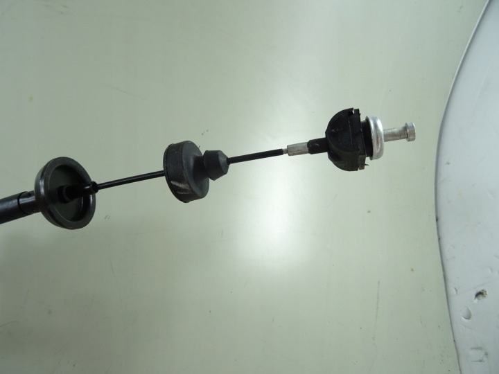 CÂBLE ADHÉRENCE VOLKSWAGEN T4 7D1721335 OEM