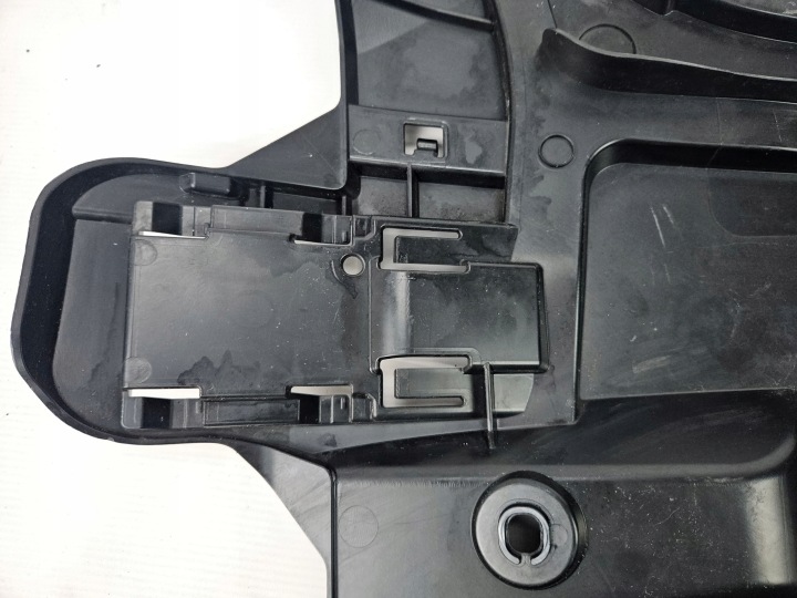 BMW SERII 5 G31 UNIVERSEL 2017 2023 GLISSIÈRE FIXATION PARE-CHOCS ARRIÈRE GAUCHE 7387315