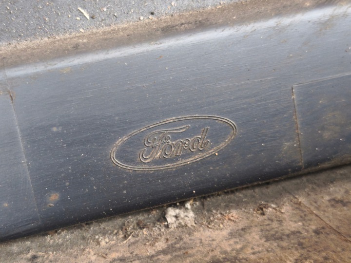FORD KUGA MK2 2.0 TDCI MOULURE SEUIL GAUCHE PROTECTION SEUIL