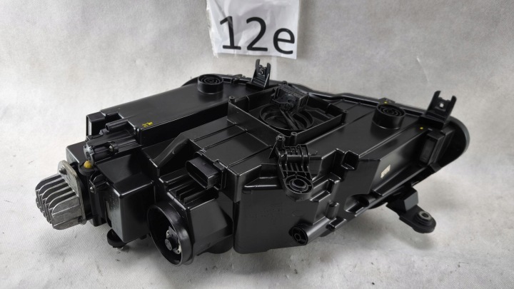 SEAT ATECA PHARE DROIT AVANT COMPLET LED 576941008D