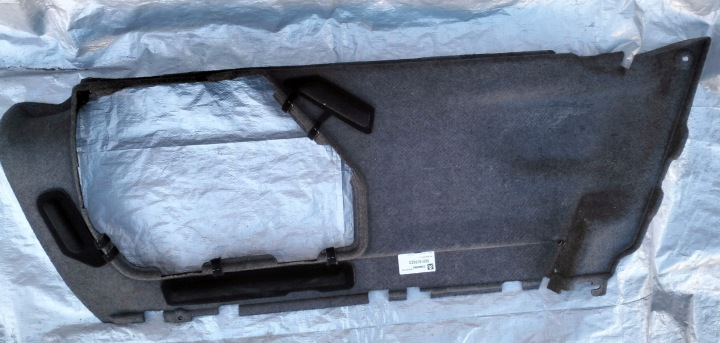 COLLECTEUR COUVERCLES DE COFFRE GAUCHE ARRIÈRE CITROEN C5 III X7 UNIVERSEL 96819289ZD