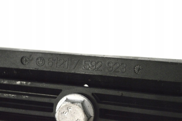 BMW 5 F10 F11 2014 FIXATION BATTERIE