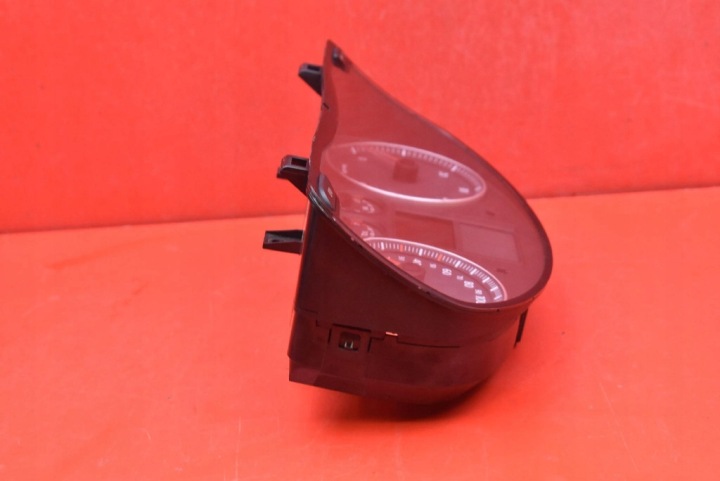 COMPTEUR TABLEAU DE BORD EUROPE 1K0920854R VW GOLF 5 V 1.9 TDI 105 KM 03-09