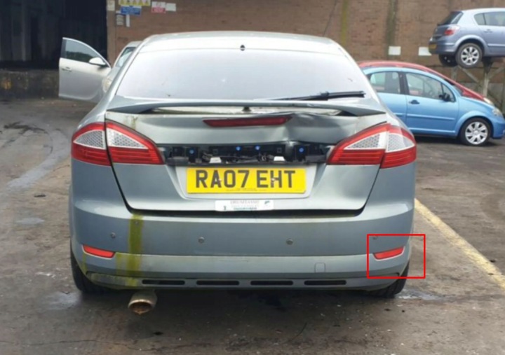 FORD MONDEO MK IV 2007 RÉFLECTEUR PHARES ARRIÈRE 7S71515B0AB
