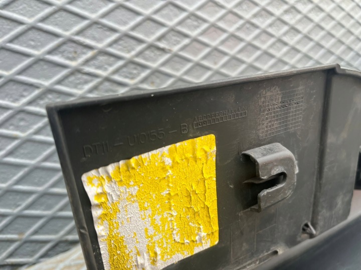 FORD TRANSIT CONNECT MK2 GRAND MOULURE SEUIL GAUCHE DT11-R10259-A