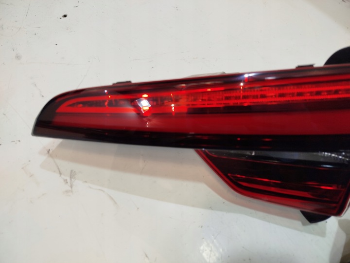 PHARES ARRIÈRE AUDI A4 B9 AVANT RESTYLAGE UNIVERSEL LED ENSEMBLE