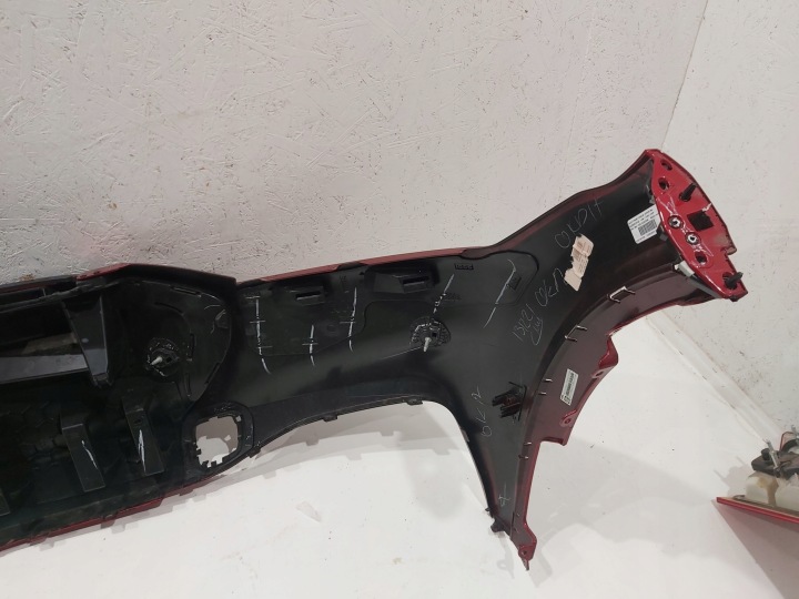 PARE-CHOCS AVANT FORD MUSTANG MACH E
