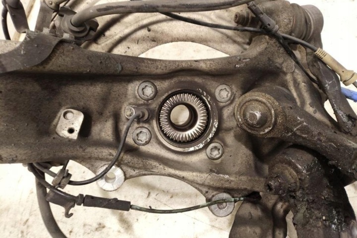 SUSPENSION AVANT GAUCHE BMW 7 (G11, G12) 6861173 GASOLINE 330KW 2016