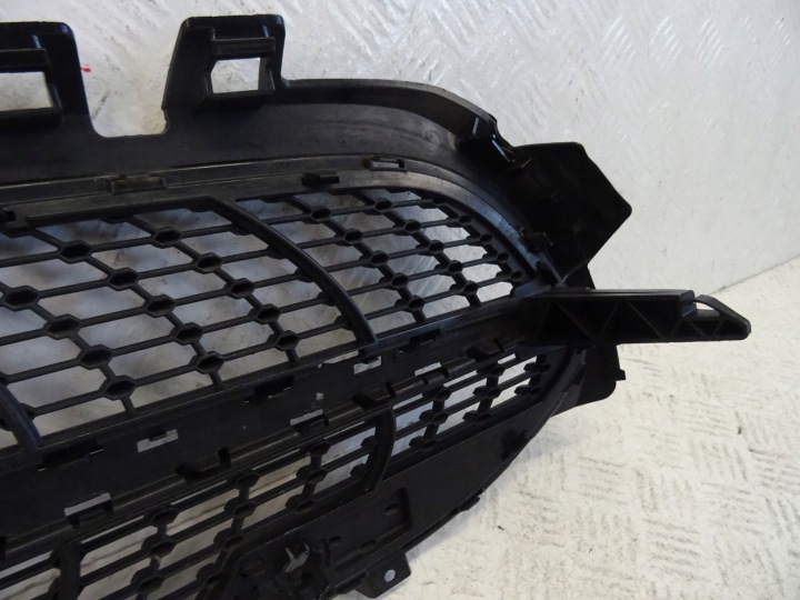 GRILLE CALANDRE AVANT AVANT MERCEDES A-KLASA W177 A1778880200