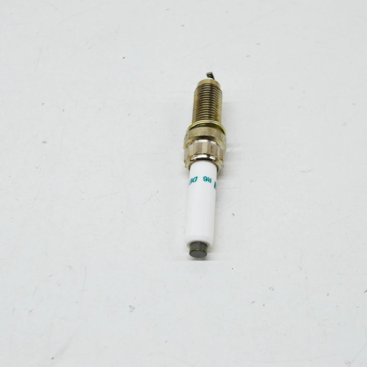 BMW 7 G11 G12 BOUGIE ALLUMAGE DUZEJ PUISSANCE DENSO 12120057704 ORIGINALE