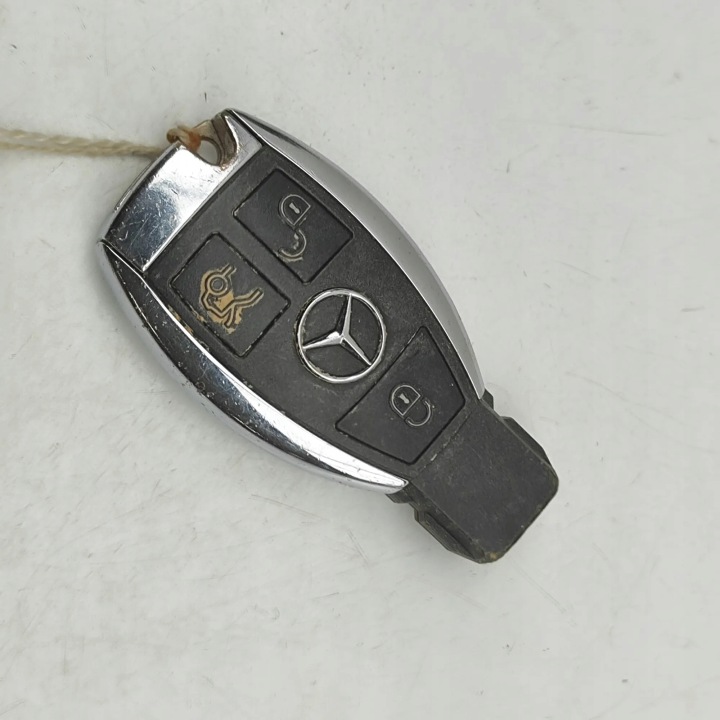 CONTACTEUR D'ALLUMAGE MERCEDES-BENZ GLA (X156) A2469057503 3672545 1.6L 115KW 2018