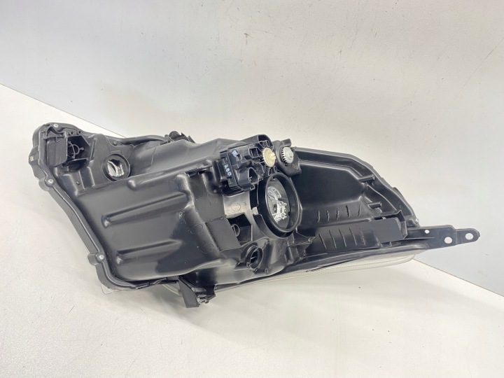 PHARE AVANT AVANT DROITE SUZUKI BALENO 2 II 2015-