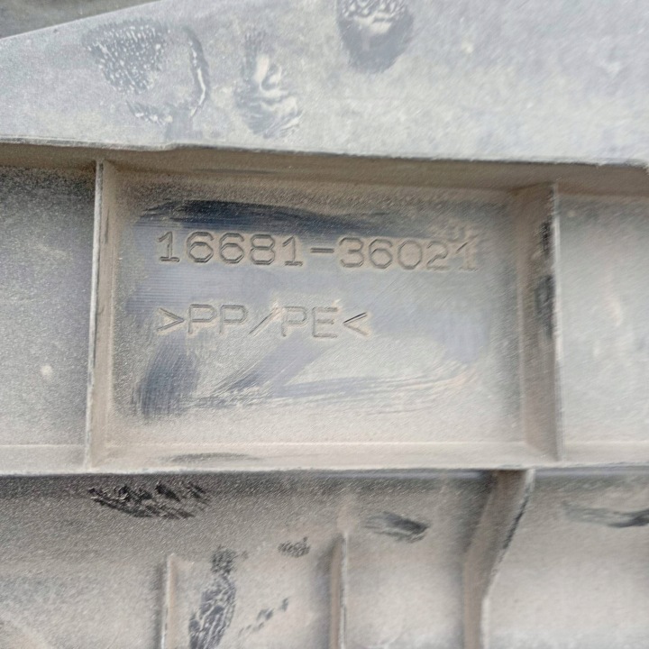 PROTECTION SUPÉRIEURE COURROIE AVANT AVANT TOYOTA RAV4 IV LIFT 15- 16681-36021
