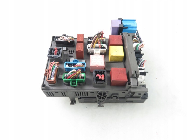 FUSIBLE RENAULT LAGUNA II 1.9 DCI 8200228551