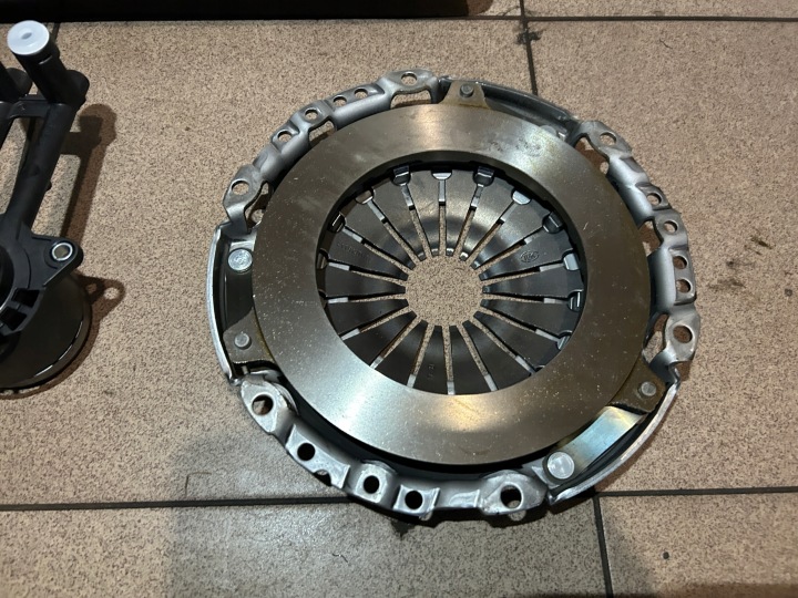 SCHAEFFLER LUK 624 3278 09 KIT SPRZEGIEL
