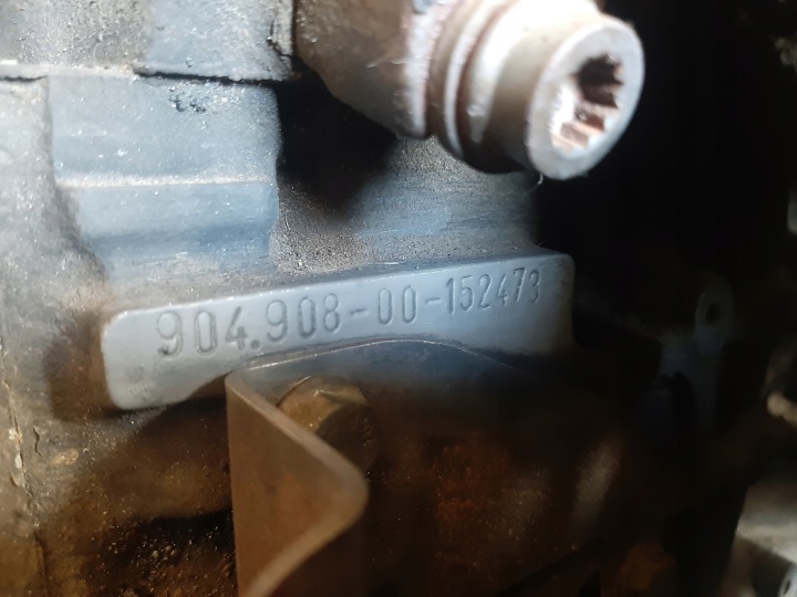 MOTEUR MERCEDES 904 LA 904.908 -00-152473