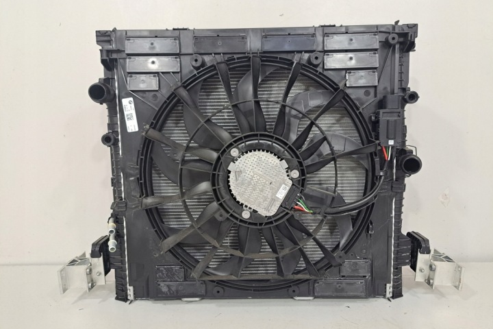 ENSEMBLE RADIATEURS BMW X7 (G07) 5A3F245 3.0L GASOLINE 250KW 2023