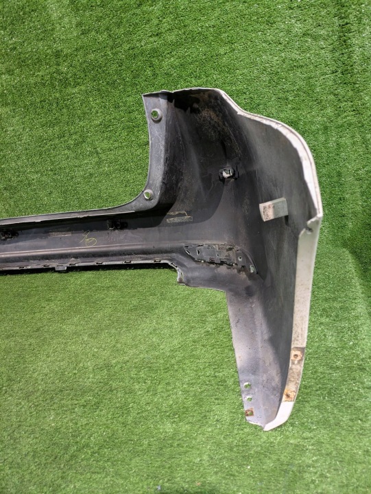 PARE-CHOCS ARRIÈRE ARRIÈRE TOYOTA AURIS II LIFT UNIVERSEL 15- NR.8436