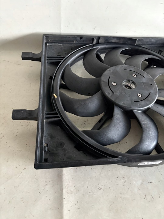 VW SKODA AUDI SEAT VENTILATEUR AVEC CHÂSSIS 1EA121203E
