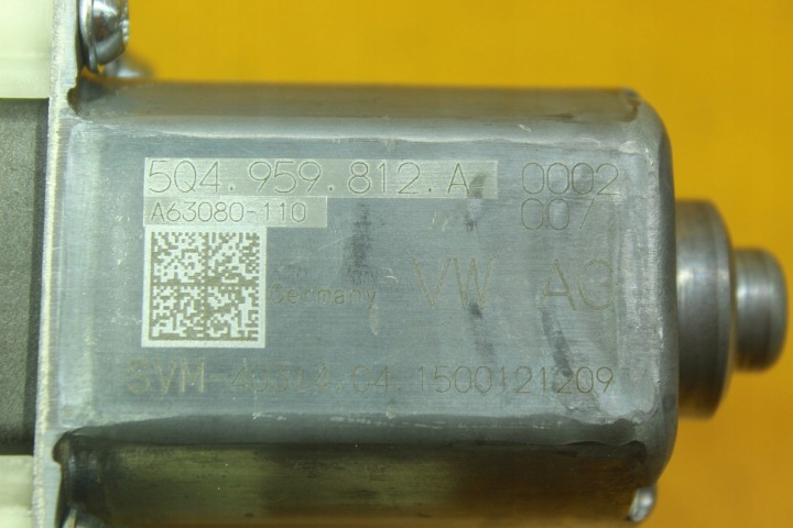 PETIT MOTEUR CONTRÔLEUR VITRES DROIT ARRIÈRE VW GOLF VII 5Q0959812A A63080 110