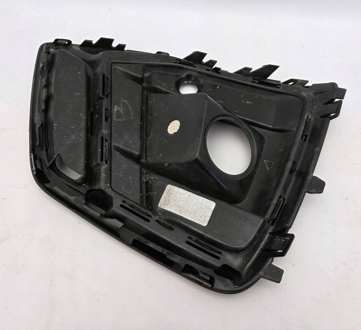 AUDI Q5 II 2 GRILLE PARE-CHOCS DANS PARE-CHOCS GAUCHE 80F807679