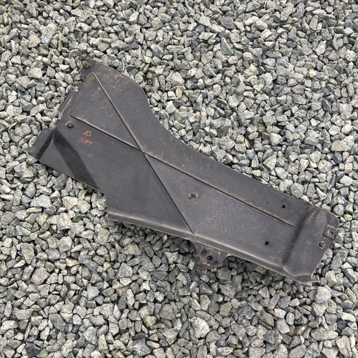 AUDI A3 LIFT 08-13R PROTECTION CHÂSSIS 1K0825206A