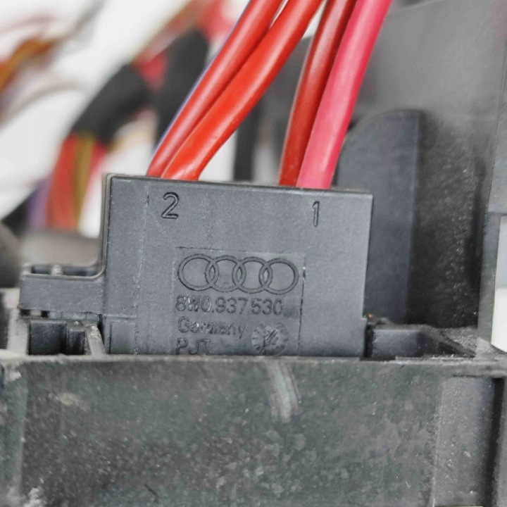 BOÎTE FUSIBLES AUDI Q7 (4M) 8W0937530 30323251 3.0L 190KW 2017