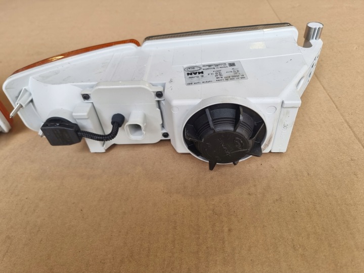 MAN TGA TGL PHARE CLIGNOTANT PHARES ANTIBROUILLARD ENSEMBLE 81253206112 81253206113