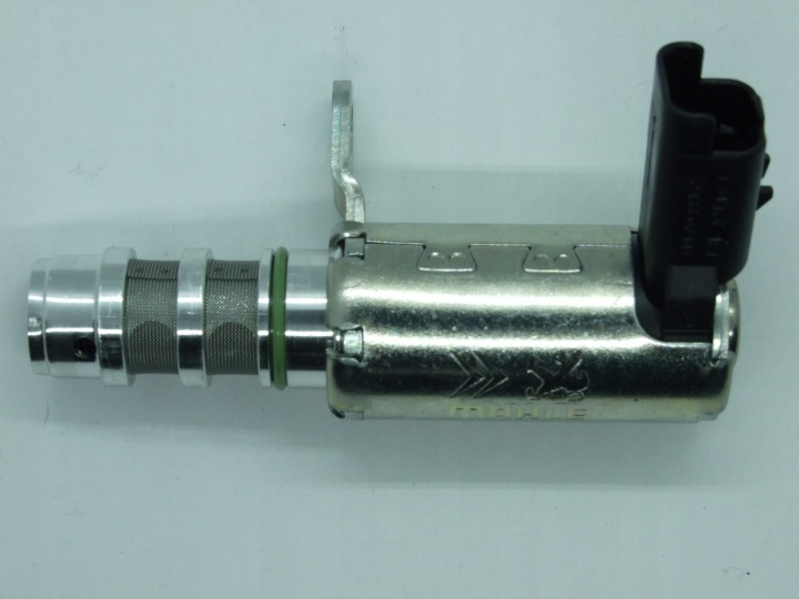 KIT COURROIE DISTRIBUTION POMPE LIQUIDE REFROIDISSEMENT GATES KP55569XS-2