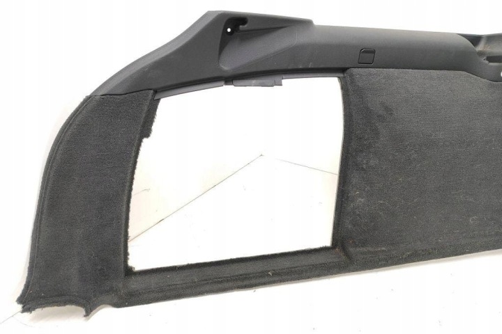 GAUCHE GARNITURE COUVERCLES DE COFFRE AUDI A6 AVANT (4F5, C6) 4F9863879 3.0L DIESEL