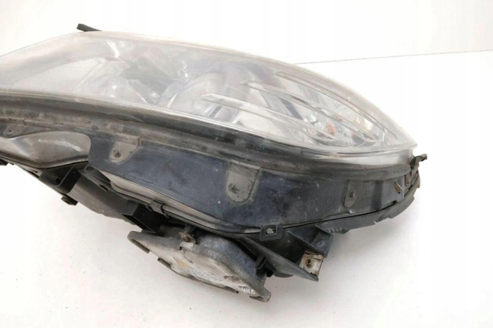 PHARE GAUCHE AVANT MERCEDES-BENZ C (W204) A2048200159 2.1L DIESEL 2011